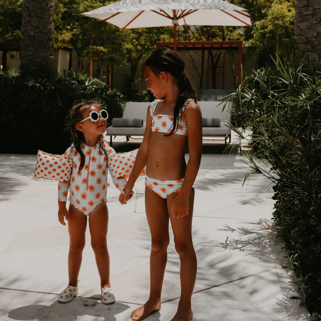 Bikini floral love