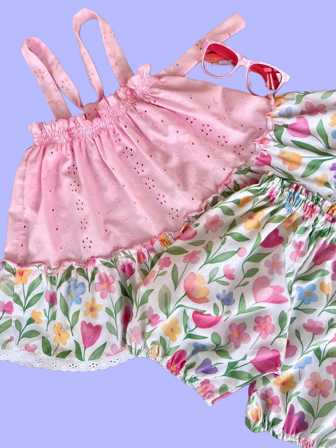 Flower and Broderie Anglaise Set