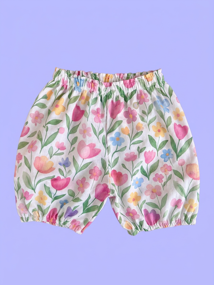 Flower and Broderie Anglaise Set